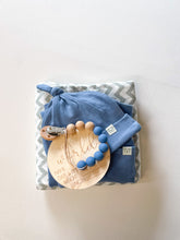 Load image into Gallery viewer, Sustainable newborn boy hamper with dummy chain and keepsake sign
